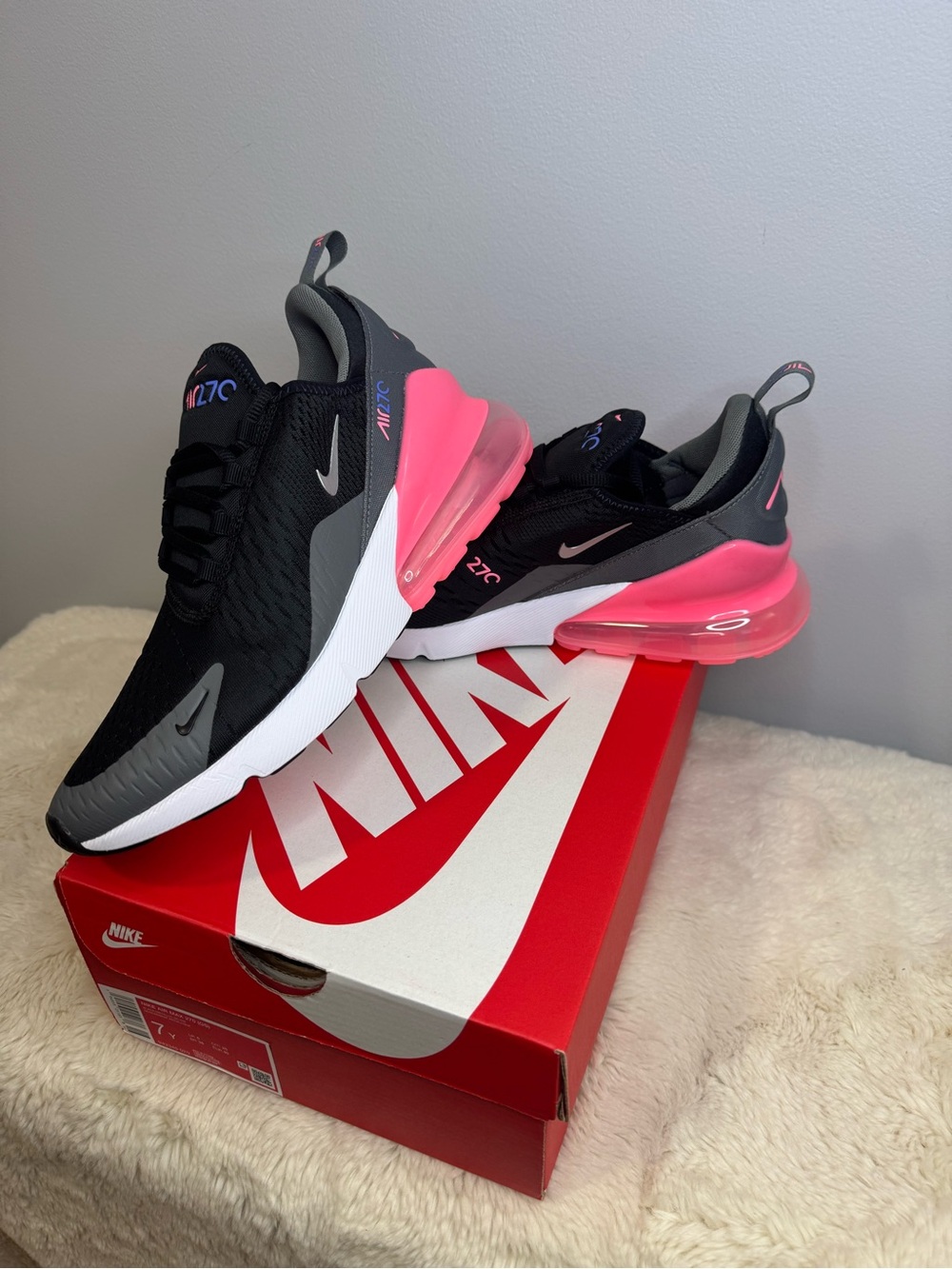 Nike Kids Air Max 270 (GS) - Size 7 Youth